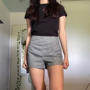 high waisted black and white pattern shorts